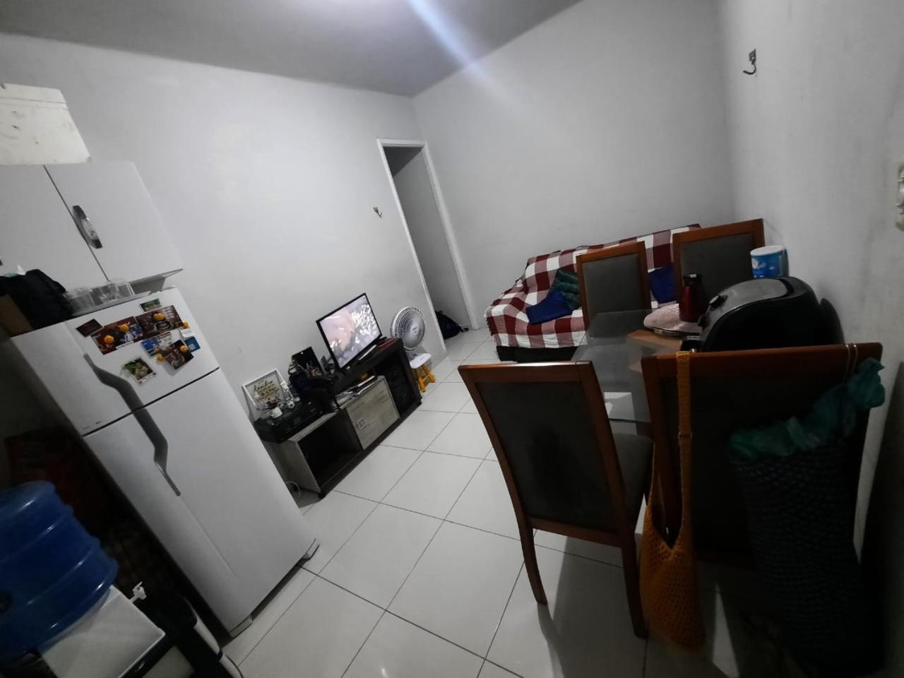 Apto Uma Quadra Da Praia, Leme Zona Sul Rj Apartment